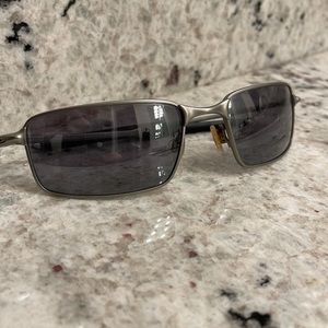 Oakley Square Wire Sunglasses (used)